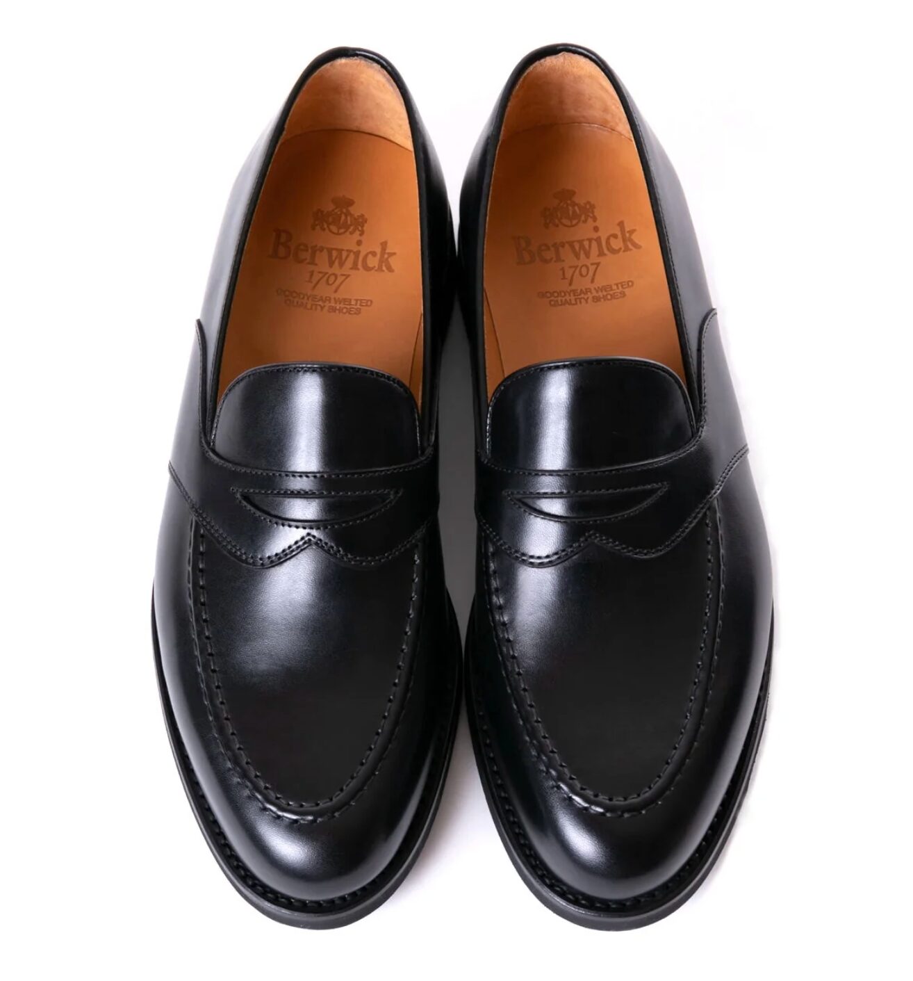 バー ウィック ローファー サイズ 感