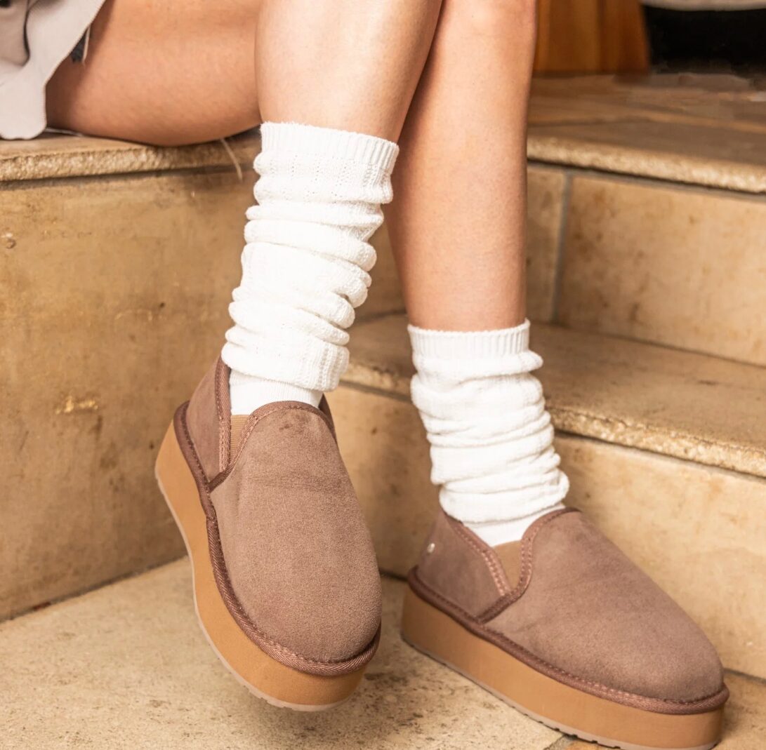 emu スリッポン サイズ 感