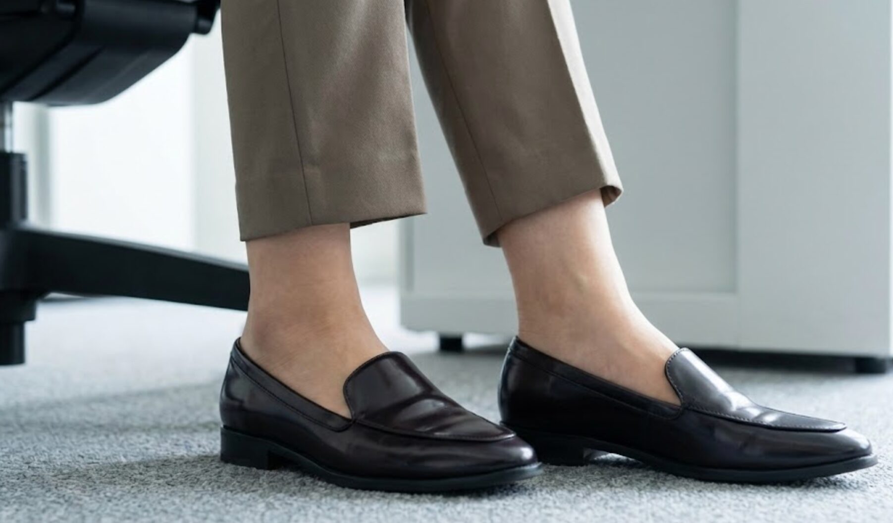 ビジネス シューズ 女性 マナー