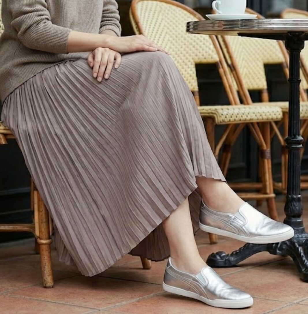 オニツカ タイガー スリッポン コーデ